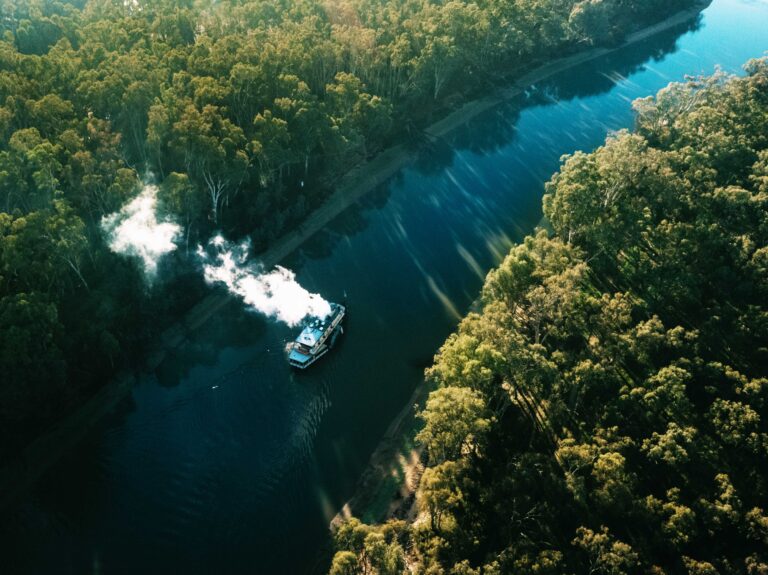 Paddlesteamer_Aerial