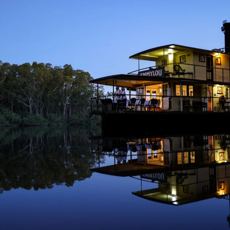 Instagram post from murrayriverps. This post is in position 19.